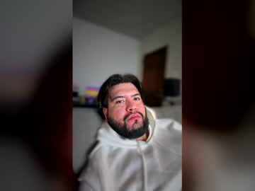 Gaybigguy Chaturbate stream image from January 31, 2026