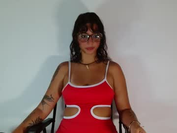 Myamillor Chaturbate stream image from January 31, 2026