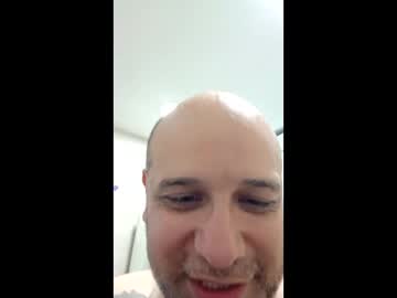 Decadestrong Chaturbate stream image from January 31, 2026