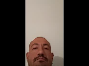 Jb32512 Chaturbate stream image from January 31, 2026