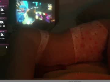 Lilpuppylass Chaturbate stream image from January 31, 2026