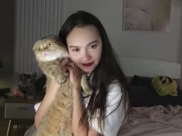 Evi_Woow Chaturbate stream image from January 31, 2026