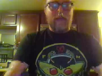 Craftyunclejohn Chaturbate stream image from February 01, 2026