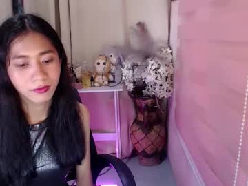 Jazzeybits Chaturbate stream image from February 01, 2026