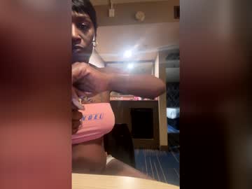 Ebonij6969 Chaturbate stream image from February 01, 2026
