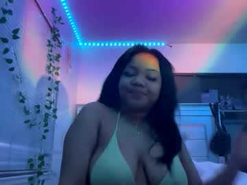 Freakymaa Chaturbate stream image from February 01, 2026
