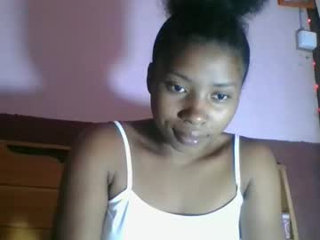 Asmiraa Chaturbate stream image from February 01, 2026