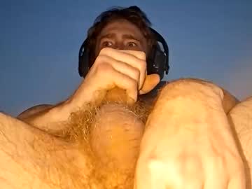 Bowser2334 Chaturbate stream image from February 01, 2026