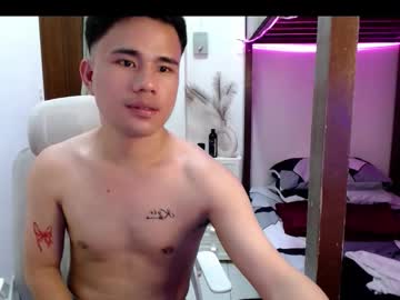 Toni_69x Chaturbate stream image from February 01, 2026