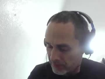 Gezuz42069 Chaturbate stream image from February 01, 2026