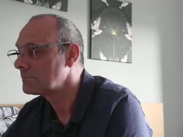 Johnpevans Chaturbate stream image from February 01, 2026