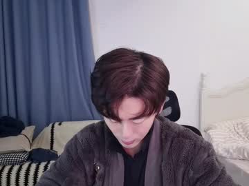 Ben705676 Chaturbate stream image from February 01, 2026