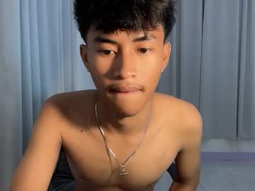 Ur_Fuckerbttm Chaturbate stream image from February 01, 2026