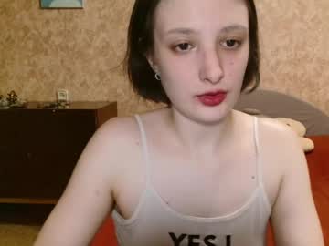 Bitch_Little_Ass Chaturbate stream image from February 01, 2026