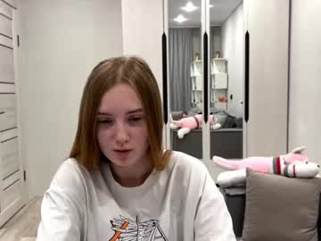 Mercybranscom Chaturbate stream image from February 01, 2026
