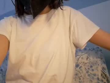 Ragazabella Chaturbate stream image from February 01, 2026