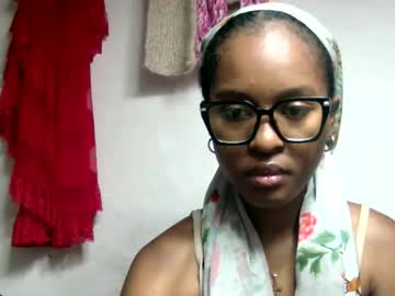 Ellah245 Chaturbate stream image from February 01, 2026