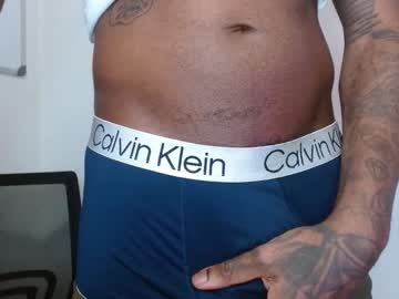 Dennislonghorn Chaturbate stream image from February 01, 2026