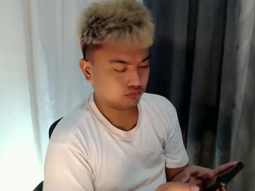 Xxhotloyd_Cummerx Chaturbate stream image from February 01, 2026