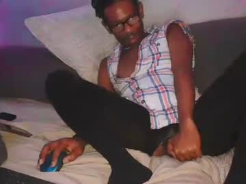 Skyonetoo3 Chaturbate stream image from February 02, 2026