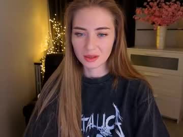 Aurora_Evil Chaturbate stream image from February 02, 2026