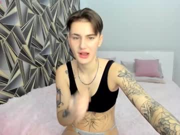 Gildedsin Chaturbate stream image from February 02, 2026