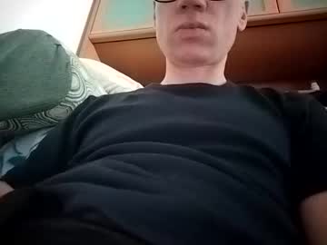Dewallen2025 Chaturbate stream image from February 02, 2026
