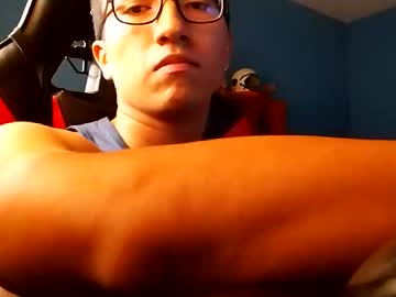 Papuh2007 Chaturbate stream image from February 02, 2026