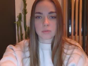 Gloria954807 Chaturbate stream image from February 02, 2026