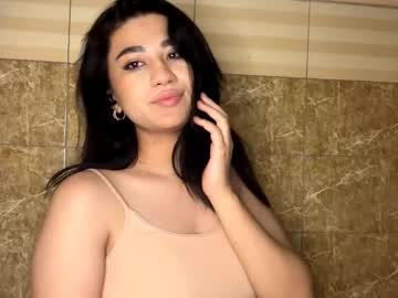 Roxaneberrell Chaturbate stream image from February 02, 2026