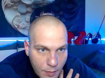 Serenaandryan Chaturbate stream image from February 02, 2026