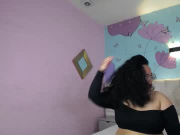 Yumiviolet Chaturbate stream image from February 02, 2026