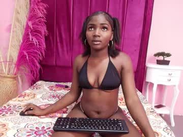 Danisacastillo Chaturbate stream image from February 02, 2026