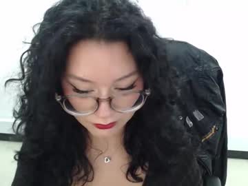 Jenn_Cg Chaturbate stream image from February 02, 2026