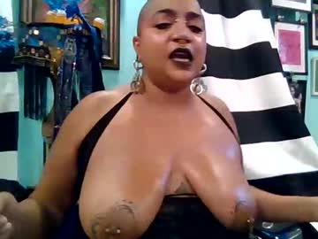 Queensquirtntwerk Chaturbate stream image from February 03, 2026