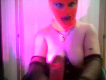 Burnettealone Chaturbate stream image from February 03, 2026