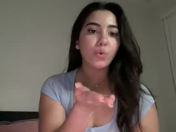 Giannagreyx Chaturbate stream image from February 03, 2026