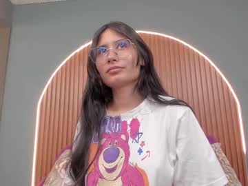 Nayecloud Chaturbate stream image from February 03, 2026