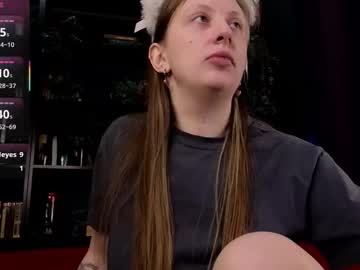Helga_Vibe Chaturbate stream image from February 03, 2026