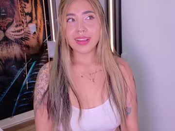 Manuelaveelez Chaturbate stream image from February 03, 2026