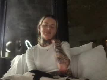 Tattedvixen8 Chaturbate stream image from February 03, 2026