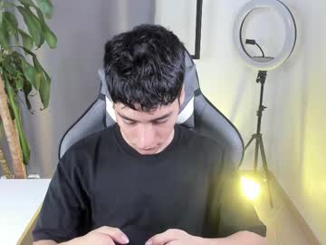 Sebas_Rosse Chaturbate stream image from February 03, 2026