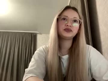 Candelariahile Chaturbate stream image from February 03, 2026
