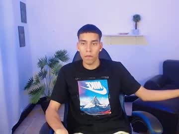 Siimon18 Chaturbate stream image from February 03, 2026