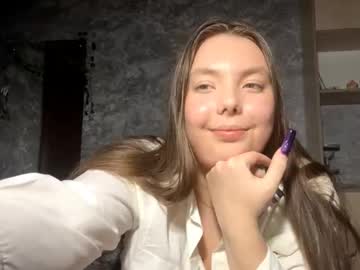 Velvetluly Chaturbate stream image from February 03, 2026