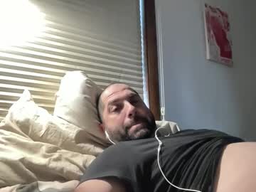 Averagejoe345977 Chaturbate stream image from February 03, 2026