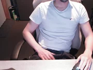 Ezeomdirty Chaturbate stream image from February 03, 2026