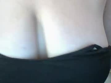 Danahotmilf Chaturbate stream image from February 03, 2026