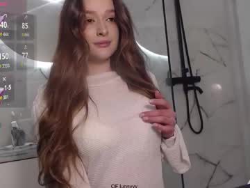 Lunny_ Chaturbate stream image from February 03, 2026