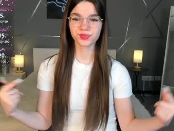 Miss_Eveline_ Chaturbate stream image from February 04, 2026
